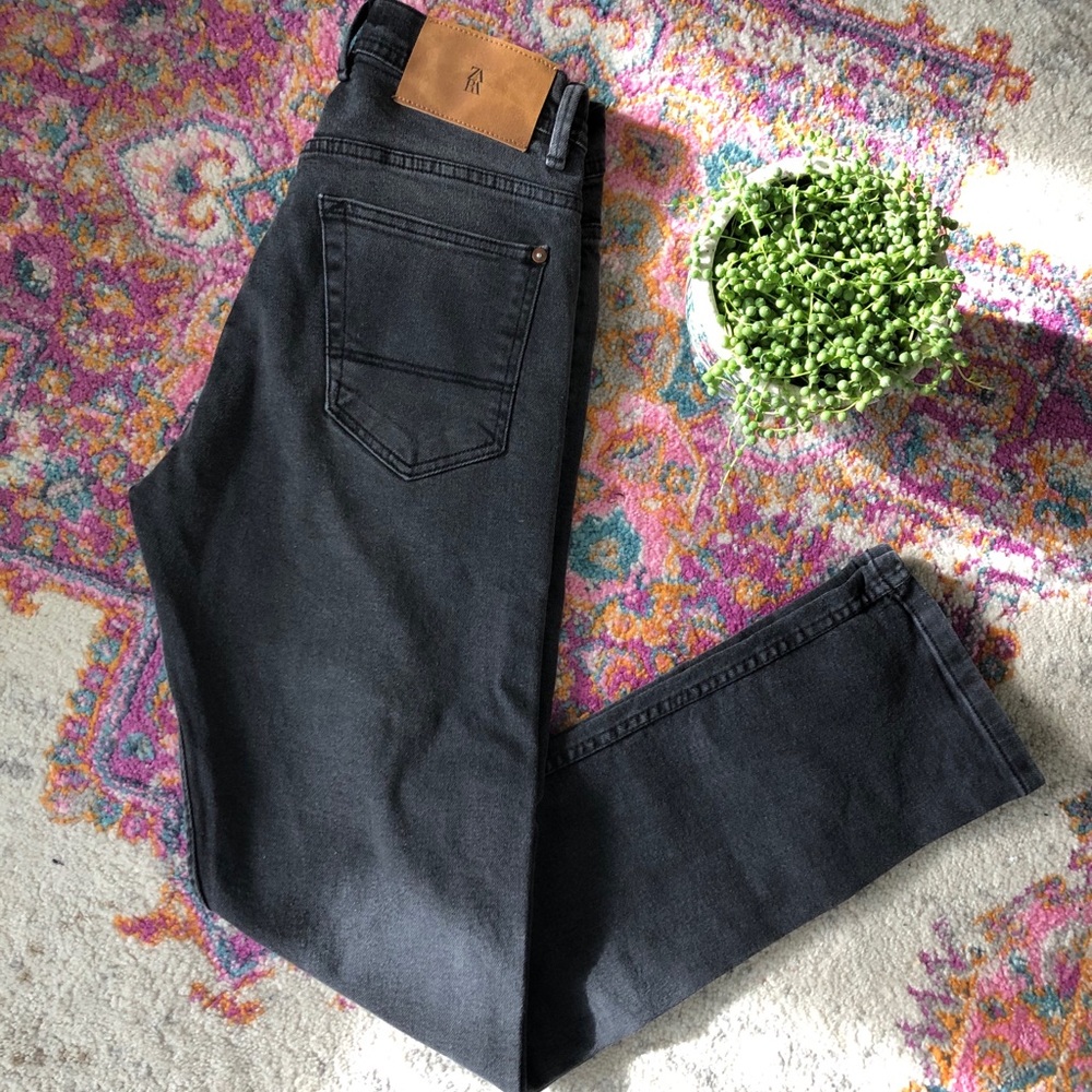 Zara High Rise Straight Leg Jeans